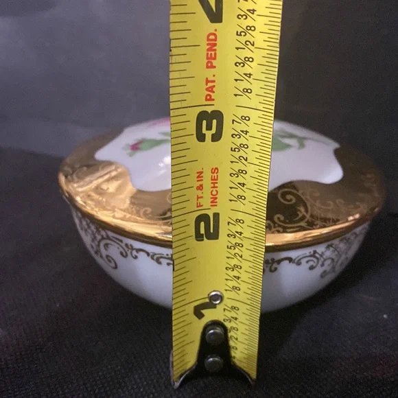 Vintage Porcelain Limoges France Hand Painted Gold Trim Trinket or Candy Dish